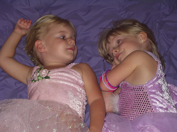 Avery & Jordan dress up 019