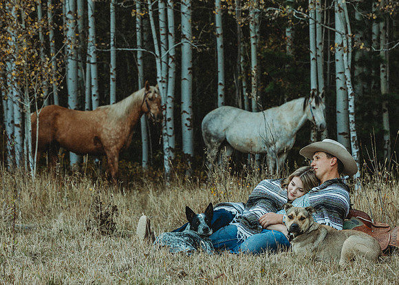 Equine, Cowboy, Unicorn & Little Cowfolk portrait photo shoot mt shasta northern california