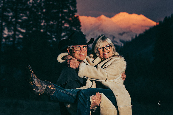 Equine, Cowboy, Unicorn & Little Cowfolk portrait photo shoot mt shasta northern california