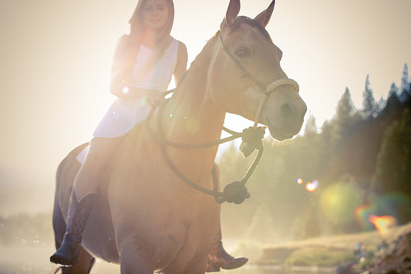 Equine, Cowboy, Unicorn & Little Cowfolk portrait photo shoot mt shasta northern california