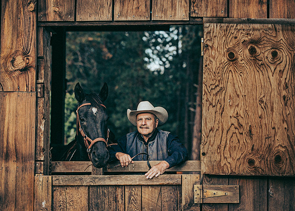 Equine, Cowboy, Unicorn & Little Cowfolk portrait photo shoot mt shasta northern california