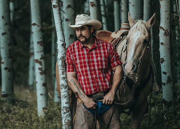 Equine, Cowboy, Unicorn & Little Cowfolk portrait photo shoot mt shasta northern california
