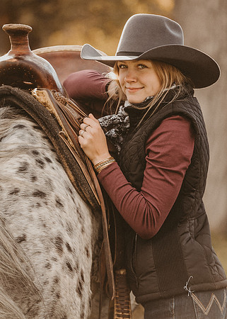 Equine, Cowboy, Unicorn & Little Cowfolk portrait photo shoot mt shasta northern california