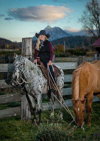 Equine, Cowboy, Unicorn & Little Cowfolk portrait photo shoot mt shasta northern california