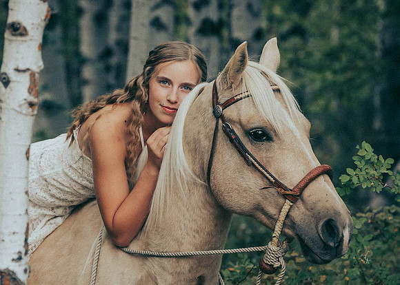 Equine, Cowboy, Unicorn & Little Cowfolk portrait photo shoot mt shasta northern california