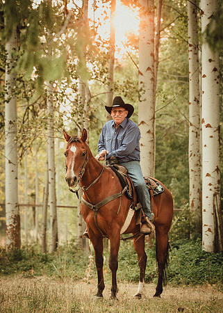 Equine, Cowboy, Unicorn & Little Cowfolk portrait photo shoot mt shasta northern california