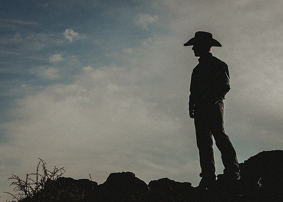 Equine, Cowboy, Unicorn & Little Cowfolk portrait photo shoot mt shasta northern california