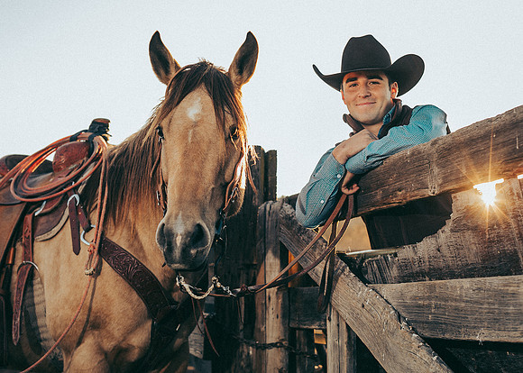 Equine, Cowboy, Unicorn & Little Cowfolk portrait photo shoot mt shasta northern california