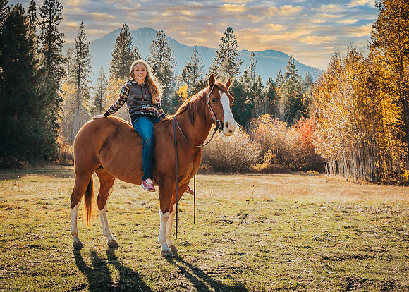 Equine, Cowboy, Unicorn & Little Cowfolk portrait photo shoot mt shasta northern california