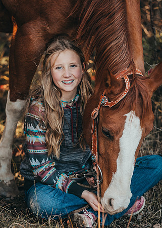 Equine, Cowboy, Unicorn & Little Cowfolk portrait photo shoot mt shasta northern california