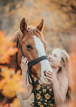 Equine, Cowboy, Unicorn & Little Cowfolk portrait photo shoot mt shasta northern california