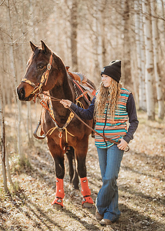 Equine, Cowboy, Unicorn & Little Cowfolk portrait photo shoot mt shasta northern california