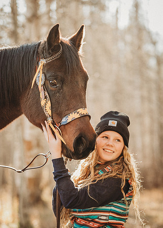 Equine, Cowboy, Unicorn & Little Cowfolk portrait photo shoot mt shasta northern california